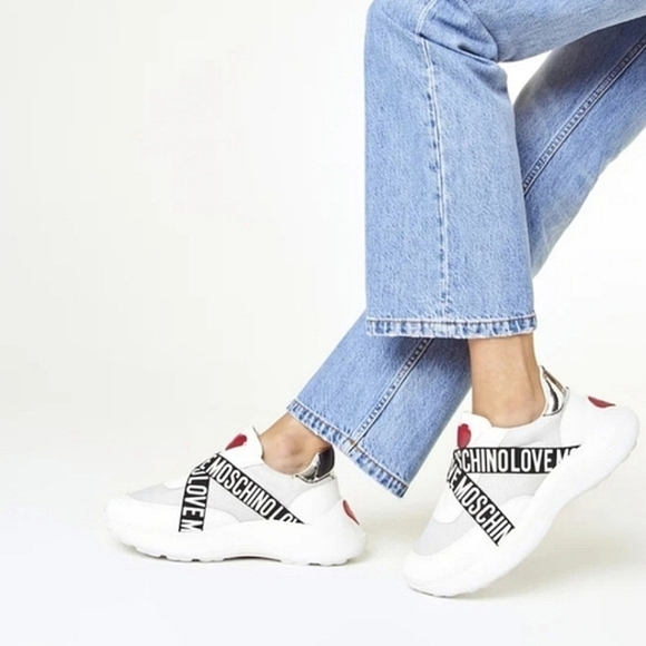 LOVE MOSCHINO Logo Women's White Chunky Slip On Sneakers Leather Logo Band Sz 38 - Picture 2 of 16